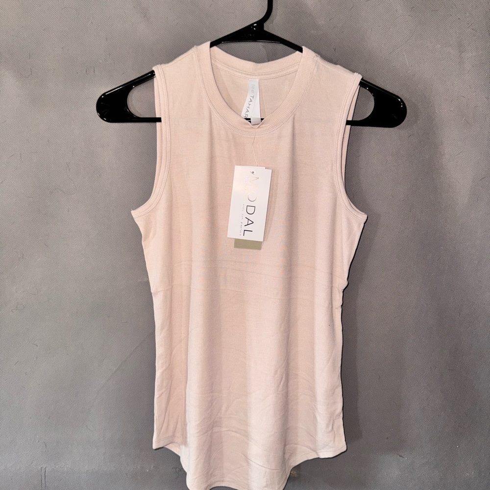 Tahari Light Pink Sleeveless Tank Top